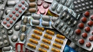 Krankenkassenausgaben f&uuml;r Medikamente erneut gestiegen - AOK fordert Reform