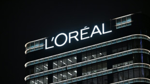 L'Oreal shares sink as sales miss forecasts