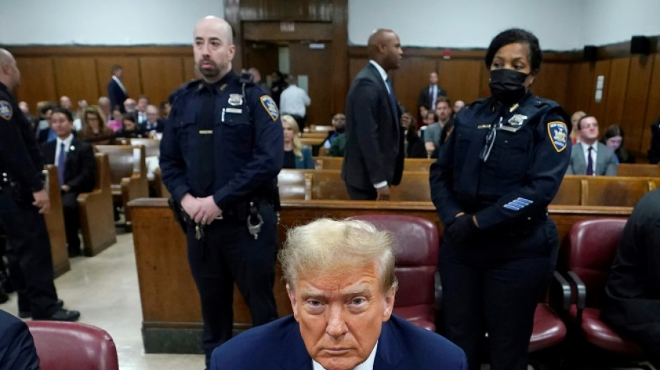Trump de retour &agrave; son proc&egrave;s face &agrave; un ex-patron de tablo&iuml;d &agrave; scandales sexuels