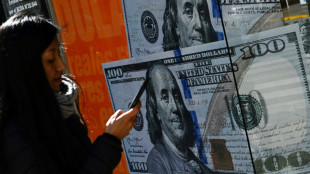Argentina anuncia medidas para tratar de mitigar la devaluaci&oacute;n y la elevada inflaci&oacute;n 