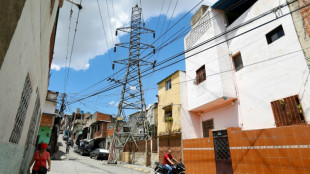 Venezuela comienza a recuperar servicio el&eacute;ctrico tras apag&oacute;n general