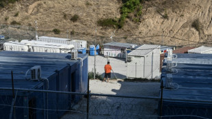 Gr&egrave;ce : dans un centre d'h&eacute;bergement ferm&eacute;, des migrants "envisagent le suicide" 
