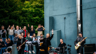 Gli U2 festeggiano il 50/o anniversario con un live alla Mount Temple di Dublino