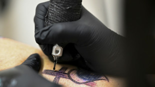 Renacer en un sal&oacute;n de tatuajes, cuando la tinta cura heridas del tr&aacute;fico sexual en EEUU