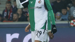 Calcio: &egrave; ufficiale, Gimenez al Milan fino al 2029