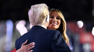 Melania Trump sale de su mutismo para promocionar su autobiograf&iacute;a