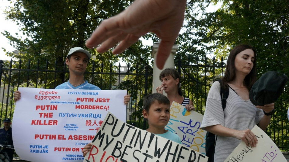 Justicia rusa rechaza apelaci&oacute;n de opositor Navalni a condena de 19 a&ntilde;os de prisi&oacute;n 