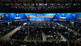 Ucr&acirc;nia lan&ccedil;a centenas de drones contra a R&uacute;ssia no encerramento de f&oacute;rum econ&ocirc;mico