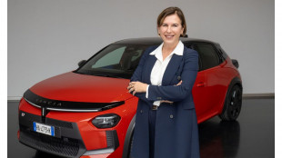 Stellantis, Napolitano lascia Lancia e commerciale Europa