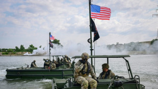 Estados Unidos reduzem presen&ccedil;a militar na Europa, mas sem 'retirada'