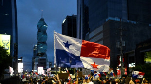 Una multitudinaria marcha exige un "Panam&aacute; sin miner&iacute;a"