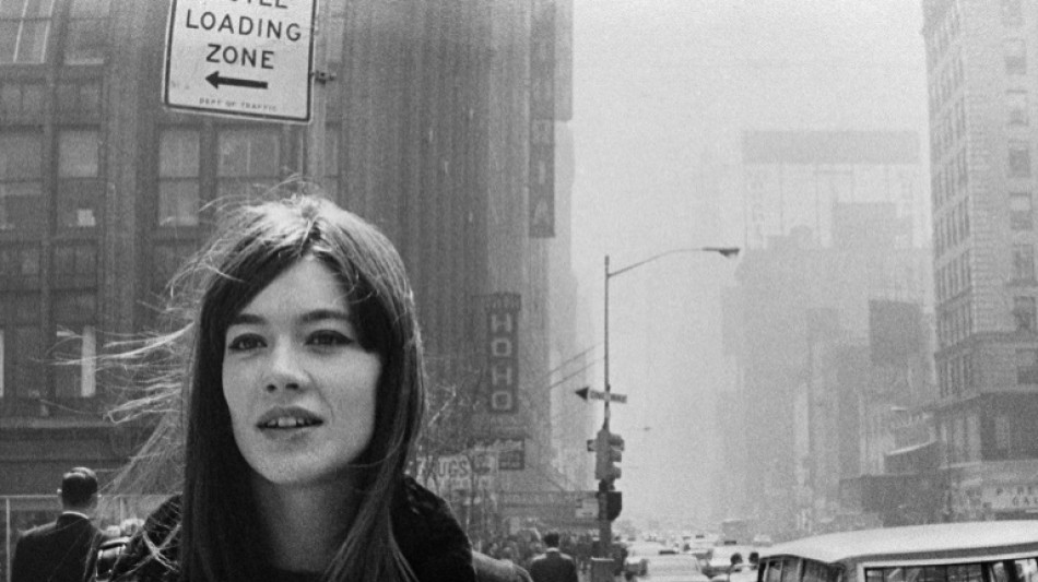 La France pleure Fran&ccedil;oise Hardy, une de ses derni&egrave;res ic&ocirc;nes des sixties