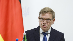 Ministro Esteri tedesco chiude il consolato russo a Bonn e Casa russa